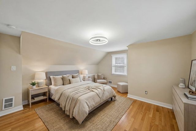 847 DENNIS PL, Linden, NJ 07036