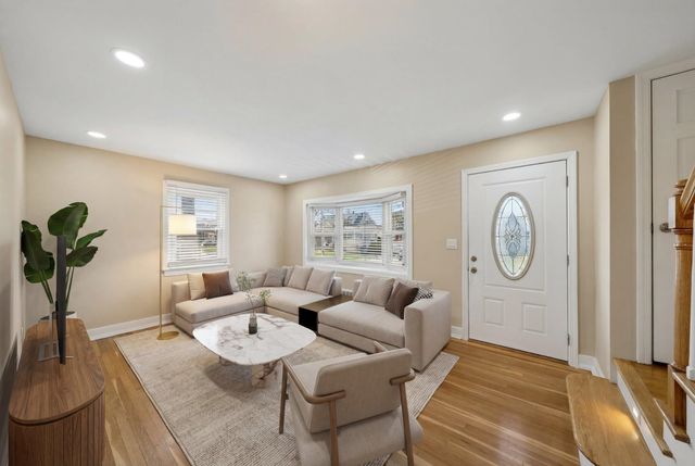 847 DENNIS PL, Linden, NJ 07036