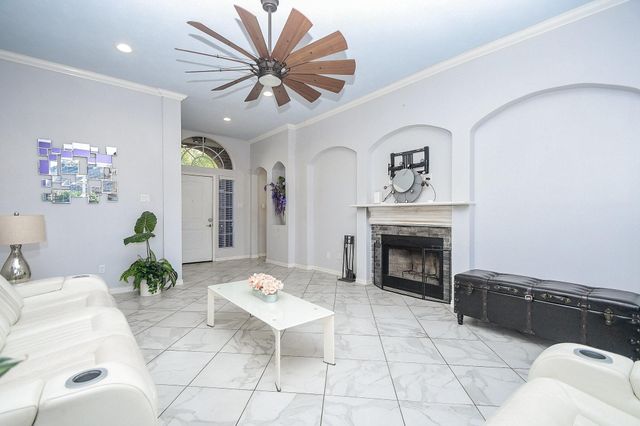 6614 Timber Square Court, Richmond, TX 77407