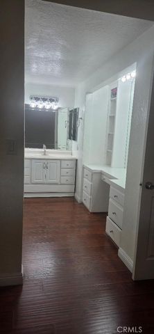 1665 Mills Avenue, Claremont, CA 91711