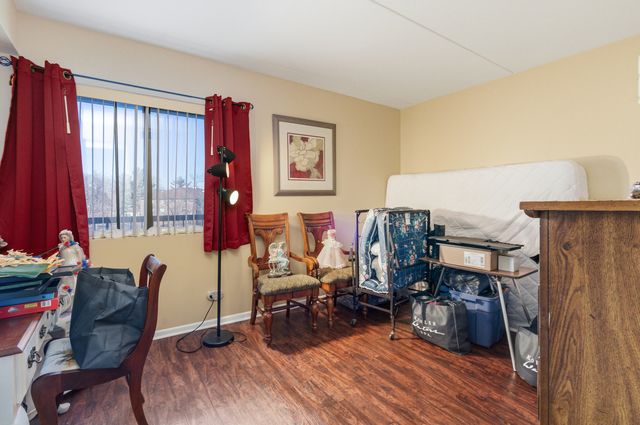 6010 Lake Bluff Drive 402, Tinley Park, IL 60477