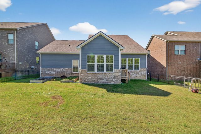 8029 Brookpark Ave, Franklin, TN 37064