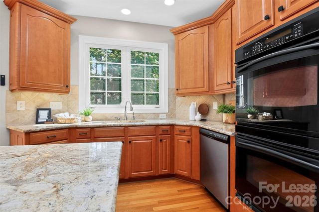 2307 Keara Way, Charlotte, NC 28270