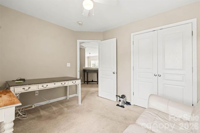 1512 Bitter Creek Drive, Charlotte, NC 28214
