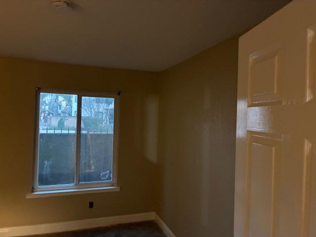 Image 6 of property listing at 2881 Huntington Boulevard # 150, Fresno, CA 93721