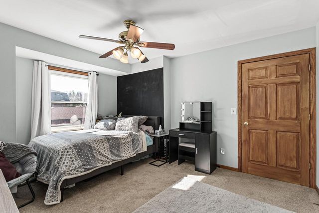 2017 Green Tree ROAD, West Bend, WI 53090