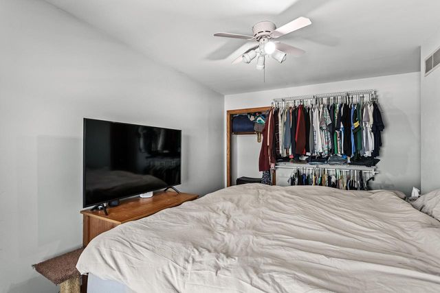 2017 Green Tree ROAD, West Bend, WI 53090