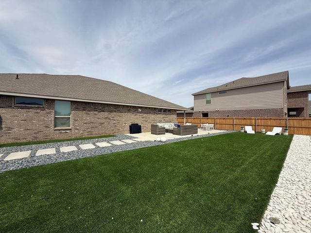 6102 Bobwhite Dr, Midland, TX 79705