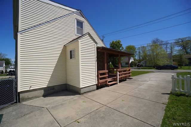 5790 Walden Drive, Hamburg, NY 14085