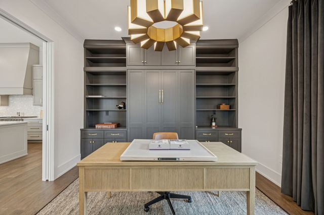 6801 Corporate Drive B16, Plano, TX 75024