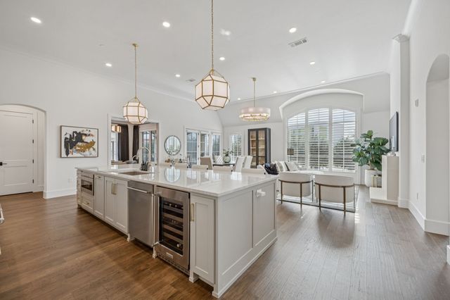 6801 Corporate Drive B16, Plano, TX 75024