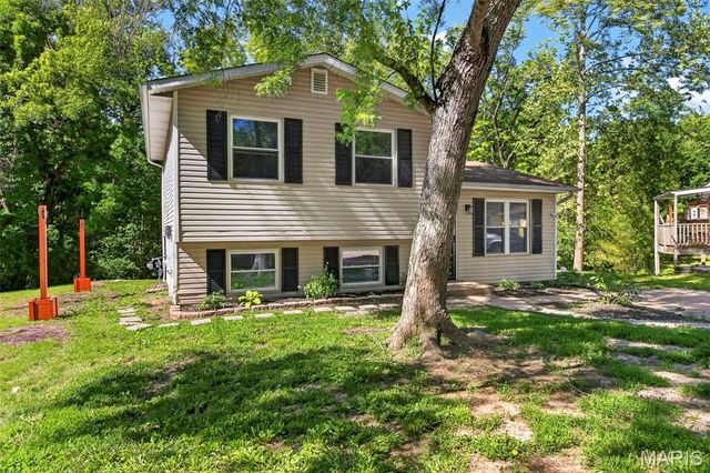16 Ivy Lane, Festus, MO 63028