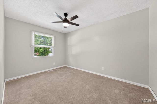 16 Ivy Lane, Festus, MO 63028