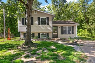 16 Ivy Lane, Festus, MO 63028