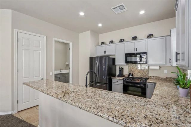 5444 Paseo Famosa, Hemet, CA 92545