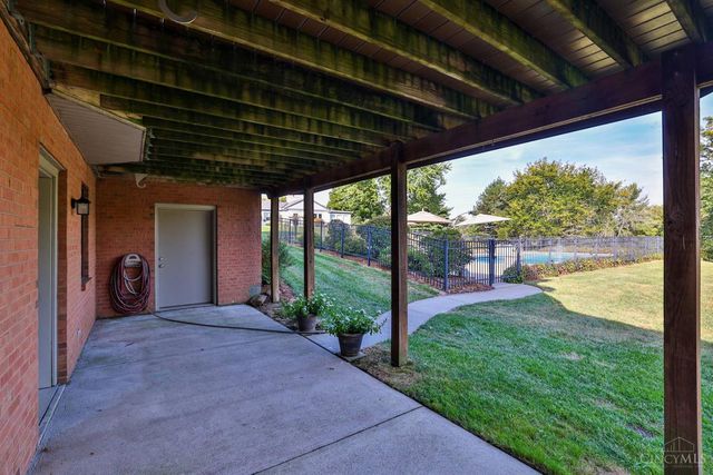 4628 Boomer Road, Green Twp, OH 45247