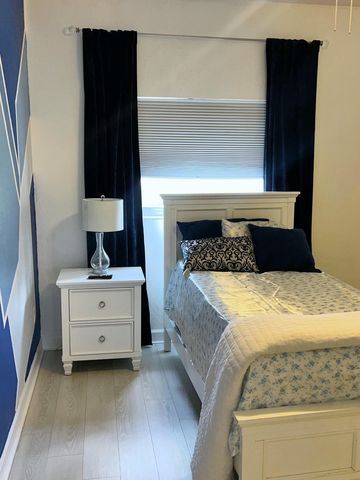 425 NE 1st Street, Pompano Beach, FL 33060