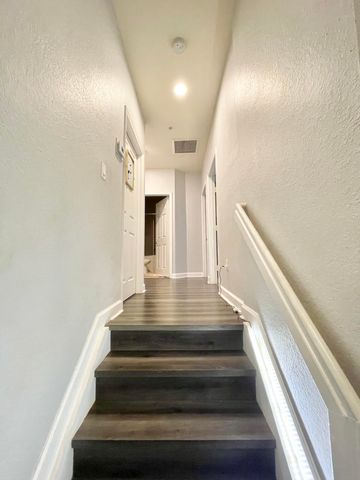 425 NE 1st Street, Pompano Beach, FL 33060