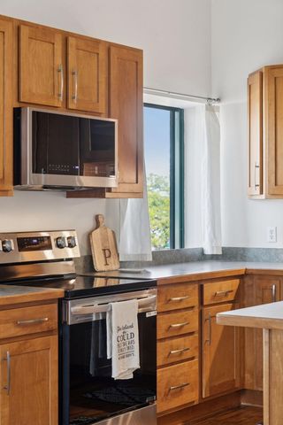 523 Jackson Street 302, Saint Paul, MN 55101
