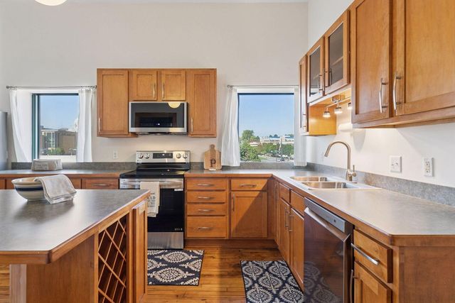 523 Jackson Street 302, Saint Paul, MN 55101