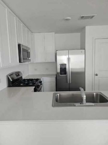 2218 Cumulus CT, Lockhart, TX 78644