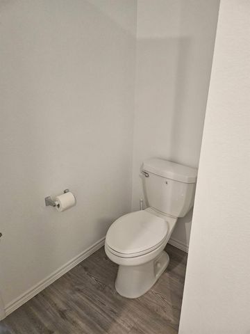 2218 Cumulus CT, Lockhart, TX 78644