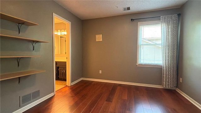 7228 Widmer Road, Shawnee, KS 66216