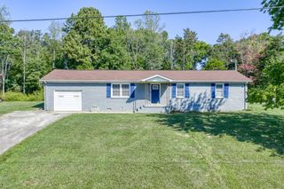 4871 New Window Cliff Rd, Baxter, TN 38544