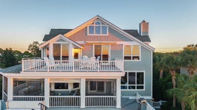 3206 Jasper Boulevard, Sullivans Island, SC 29482