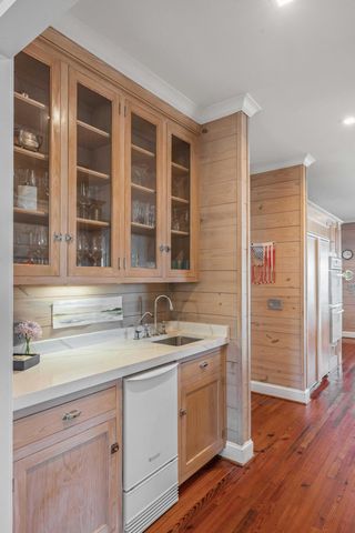 3206 Jasper Boulevard, Sullivans Island, SC 29482