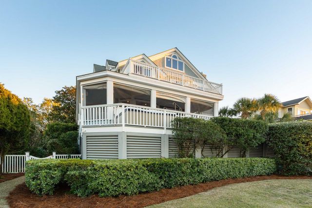 3206 Jasper Boulevard, Sullivans Island, SC 29482