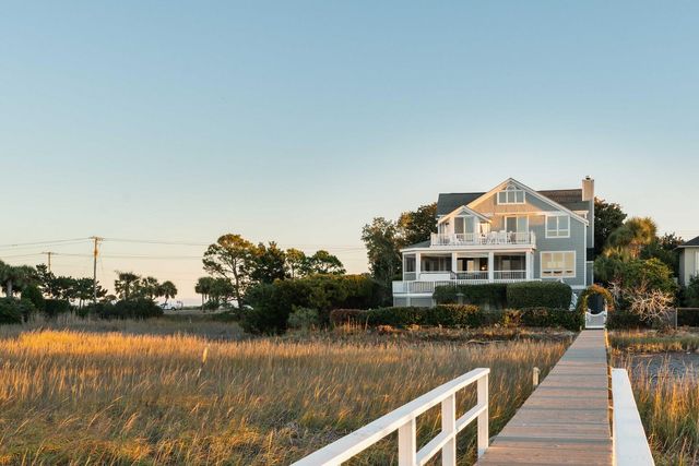 3206 Jasper Boulevard, Sullivans Island, SC 29482