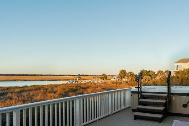 3206 Jasper Boulevard, Sullivans Island, SC 29482