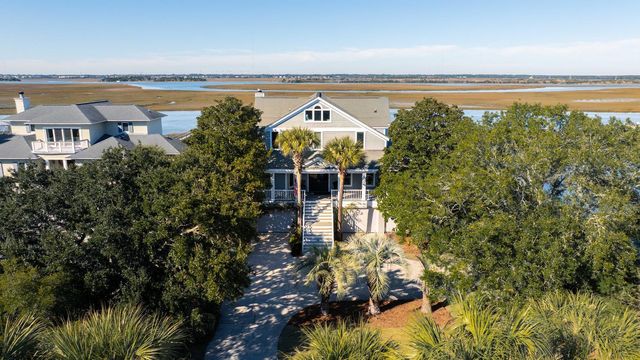 3206 Jasper Boulevard, Sullivans Island, SC 29482