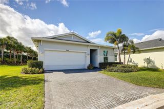 548 SE Plumeria Dr, Port St. Lucie, FL 34984