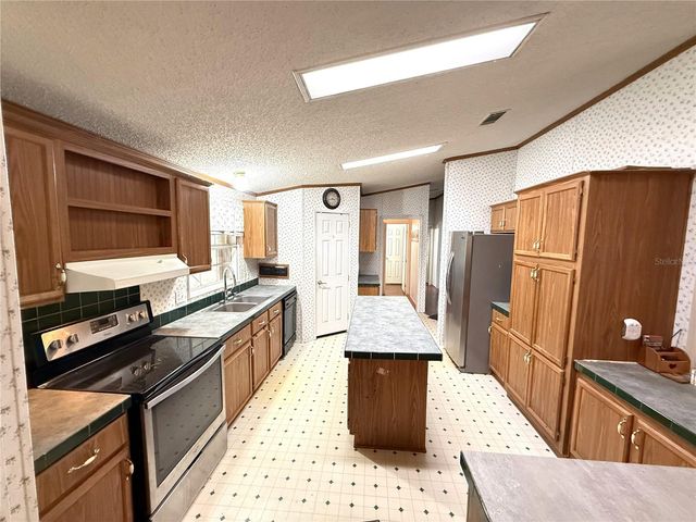 2951 SE 134TH TERRACE, Morriston, FL 32668