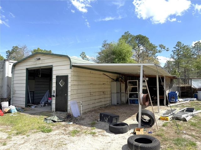 2951 SE 134TH TERRACE, Morriston, FL 32668