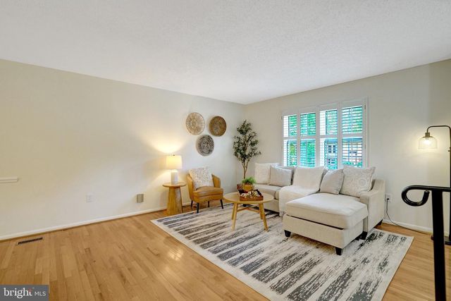 4503 LANTERN PL, Alexandria, VA 22306