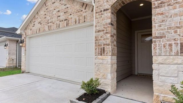 1338 Isola Bella Drive, Richmond, TX 77406