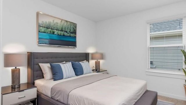 1338 Isola Bella Drive, Richmond, TX 77406