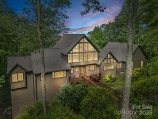221 Ohwanteska Lane, Brevard, NC 28712