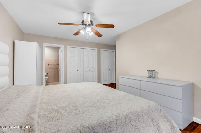 212 Sunshine Court 212, Parlin, NJ 08859
