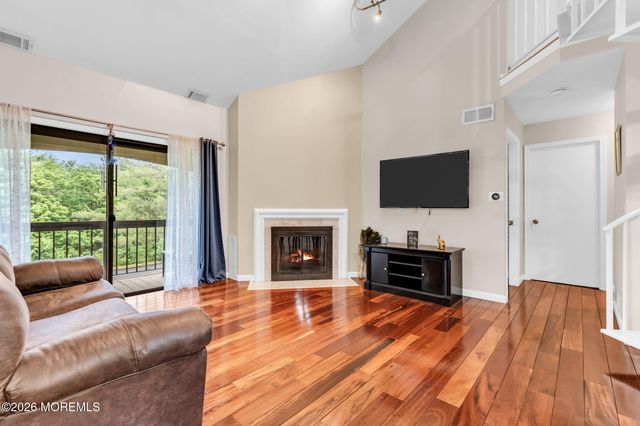 212 Sunshine Court 212, Parlin, NJ 08859