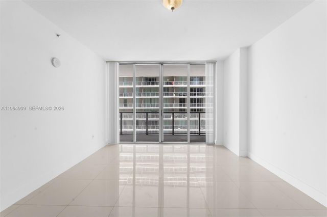 79 SW 12th St 2108-S, Miami, FL 33130