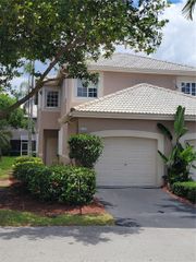 2220 Salerno Circle, Weston, FL 33327