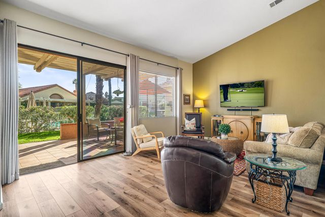 42334 Sari Court, Palm Desert, CA 92211