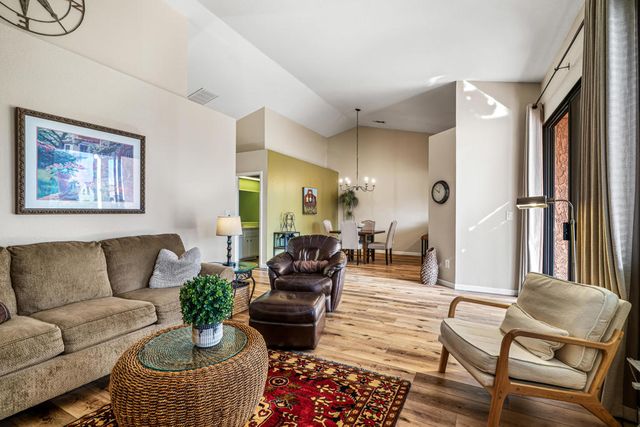 42334 Sari Court, Palm Desert, CA 92211