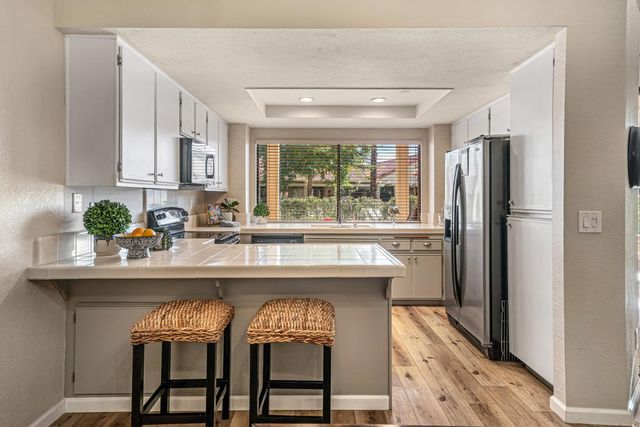 42334 Sari Court, Palm Desert, CA 92211