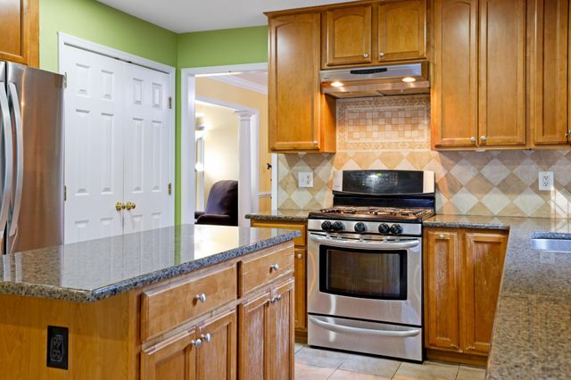 20941 LOHENGRIN CT, Ashburn, VA 20147