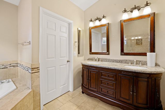 20941 LOHENGRIN CT, Ashburn, VA 20147